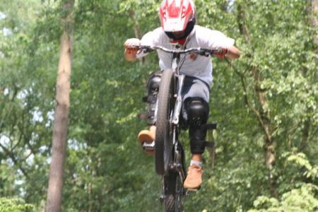 Le style qui tue de MAX..............HAHAHAHAHA